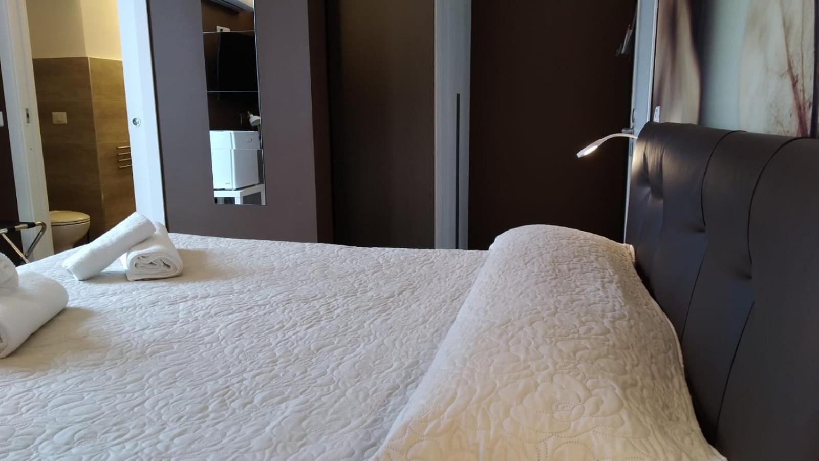 Cconforthotels R&B Central Rooms バーリ エクステリア 写真